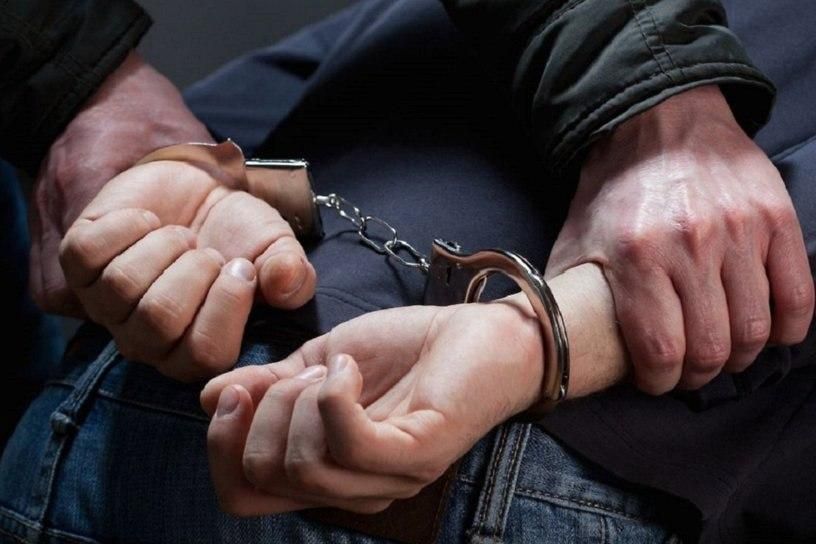 Полиция задержала ауешников, забросавших камнями грузовик в Чите (видео)