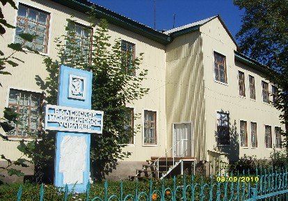 Будущих фельдшеров без еды и воды оставили
