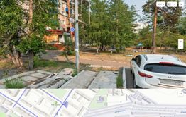 Пивнушку поставили прямо напротив детской площадки в Чите 