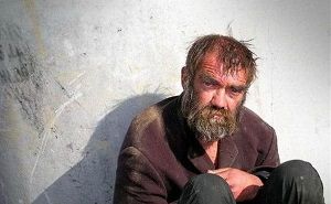 БОМЖ в Краснокаменске попытался ограбить женщину