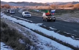 Жители приграничных сел Забайкалья устроили автопробег в поддержку российских войск на Украине