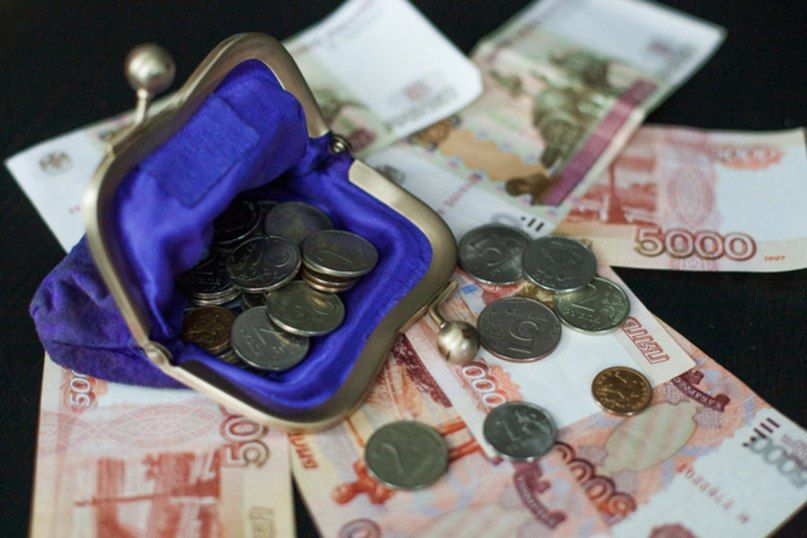 Суд арестовал два автомобиля главбуха, похитившего около 4 млн руб.