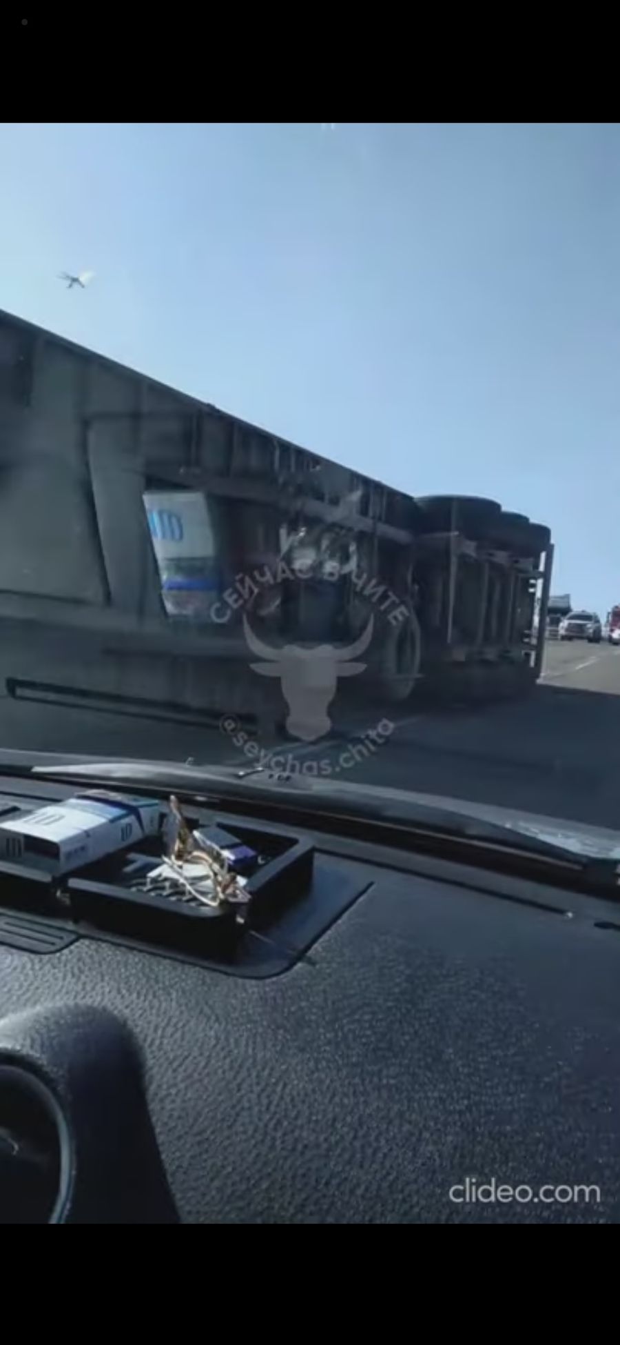 Водитель грузовика погиб на месте аварии в Хилокском районе 