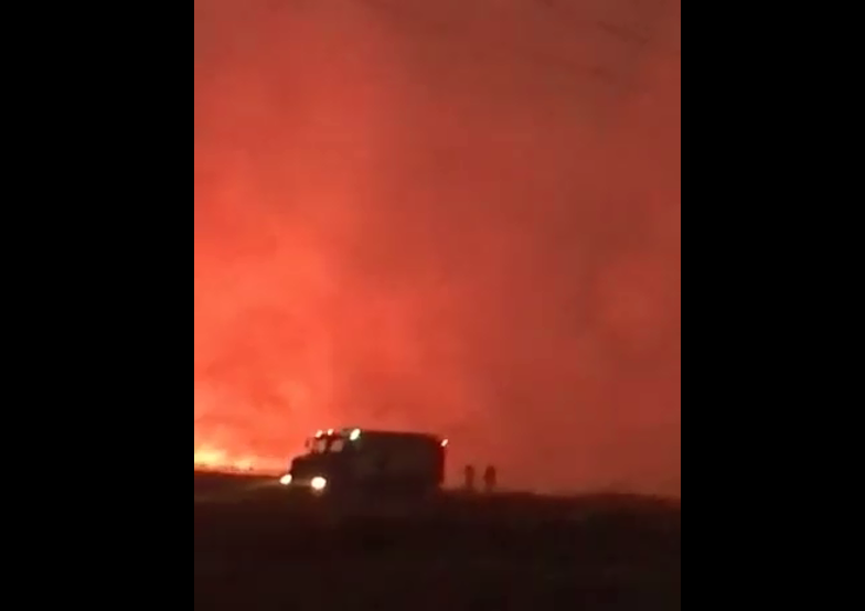 ​Жители Кадахты всю ночь отбивали село от подходящего пожара