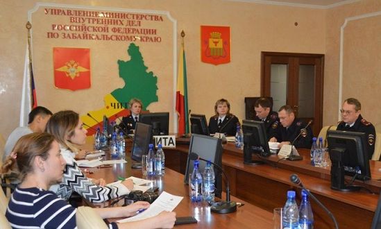 УМВД: Полиция Краснокаменска законно не общается с журналистами