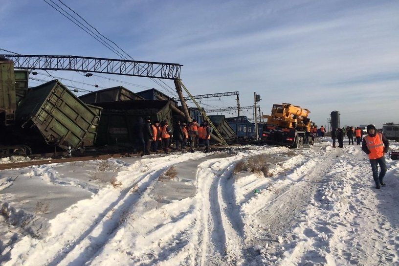 ​12 грузовых вагонов сошли с путей в Забайкалье