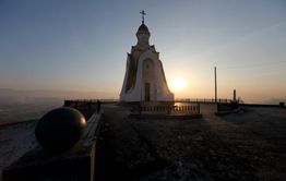 Неизвестный напал на школьницу в Чите и пытался ее изнасиловать