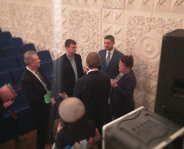 Осипов: чиновников или сократим, или заставим работать эффективнее