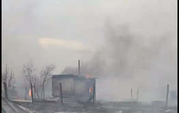 В пригороде Читы сгорели 2 улицы в дачном кооперативе 