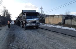В Шилке асфальтируют ул. Лазо в минусовую температуру без спецтехники