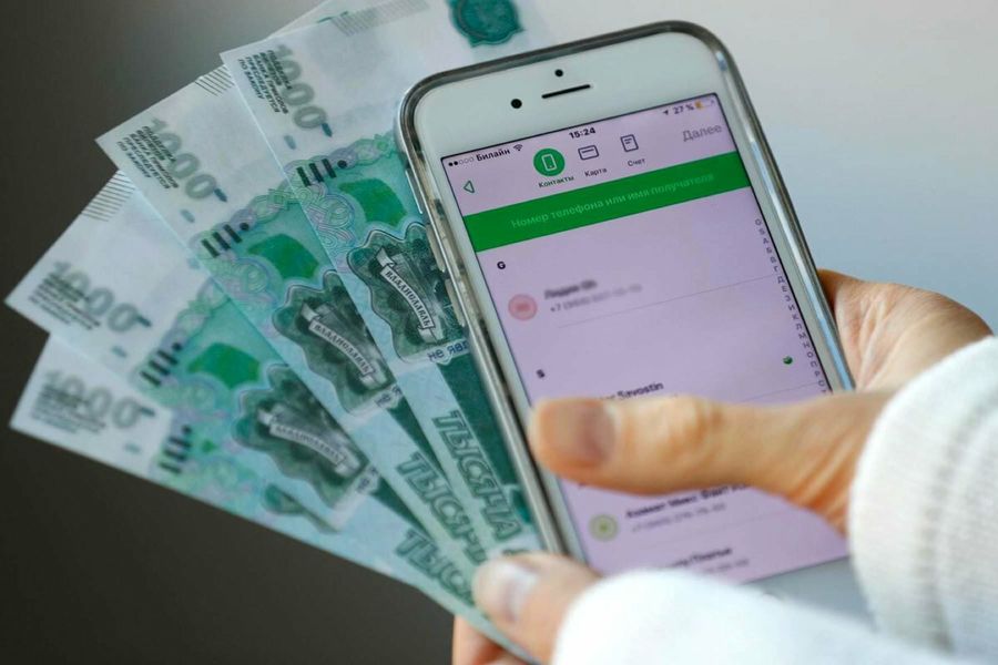 Забайкалка украла с карты жителя Брянска 30 тыс. рублей с помощью несовершеннолетней дочки