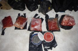 Пенсионерам продали искусственную красную икру под видом натуральной в Краснокаменске