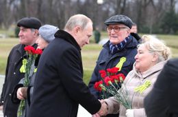 ​Победа-75: Ветераны получат по 75 000 рублей - Путин