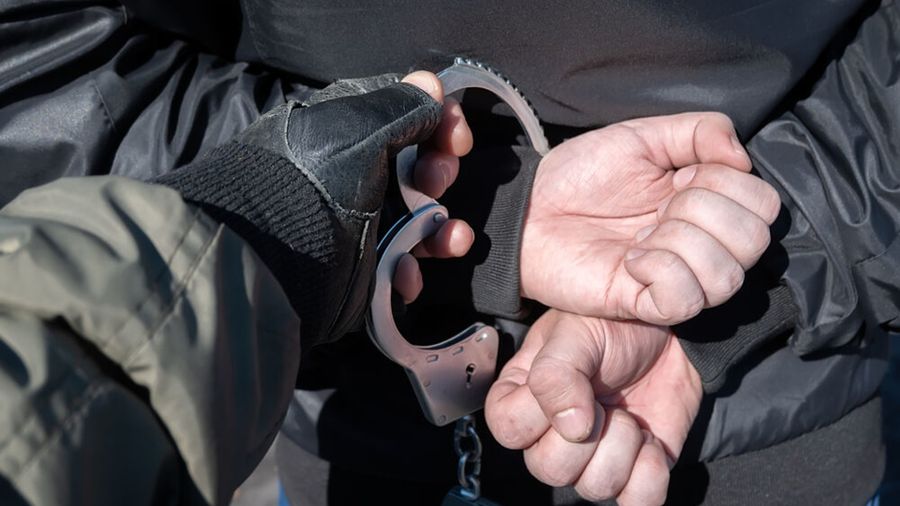 Подозреваемого в истязаниях над ребёнком задержали сегодня ночью под Читой