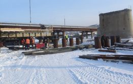 Власти планируют закончить ремонт аварийного моста в Дарасуне осенью 2022 года