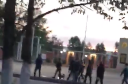 Уголовное дело в отношении хулиганов из Чернышевска, закидавших отдел полиции камнями возбудили следователи следкома