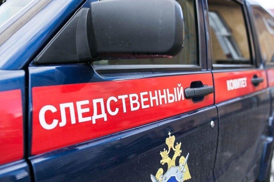 Уголовное дело возбудили в отношении женщины, у которой от ожогов умерла 3-летняя приемная дочь в Сретенске