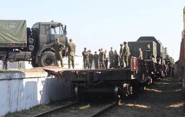Нападавших на военных в Петровске было около 10 человек