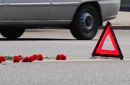 ​Водитель, сбивший  женщину  в Нерчинске, выплатит 2,5 млн рублей её мужу и дочери
