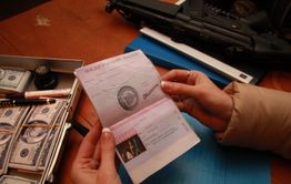 Следователи совместно с ФСБ раскрыли группу читинцев, которые подделывали документы